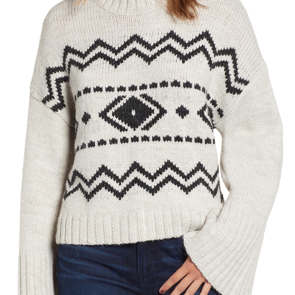 Cupcakes & Cashmere Harden Bell Sleeve Sweater